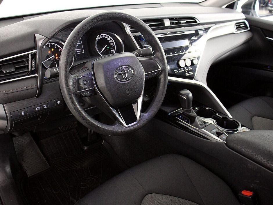 Toyota Camry, 2.0 л, АТ, 2019 фото 5