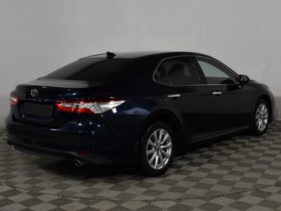 Toyota Camry, 2.5 л, АКПП, 2019 фото 4