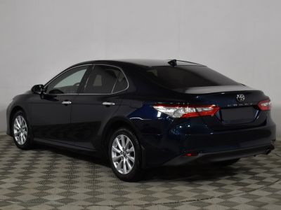 Toyota Camry, 2.5 л, АКПП, 2019 фото 6