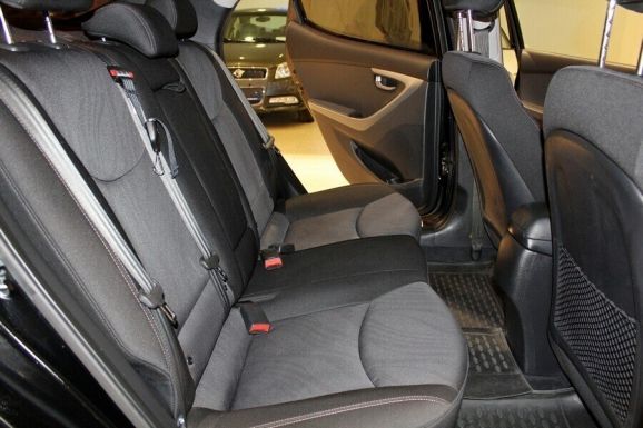 Hyundai Elantra, 1.6 л, МТ, 2015 фото 8