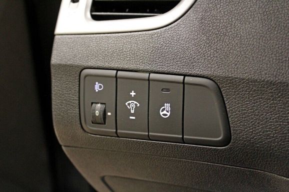 Hyundai Elantra, 1.6 л, МТ, 2015 фото 1