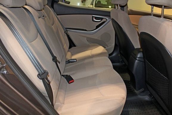Hyundai Elantra, 1.8 л, АТ, 2015 фото 8
