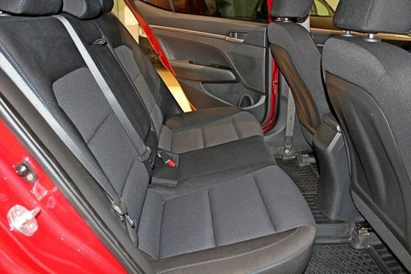 Hyundai Elantra, 1.6 л, АТ, 2019 фото 8
