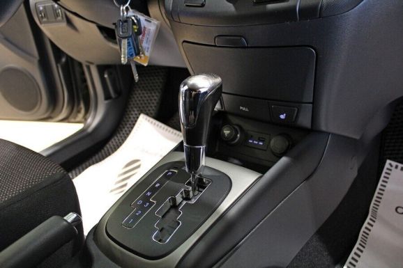 Hyundai i30, 1.6 л, АТ, 2010 фото 2