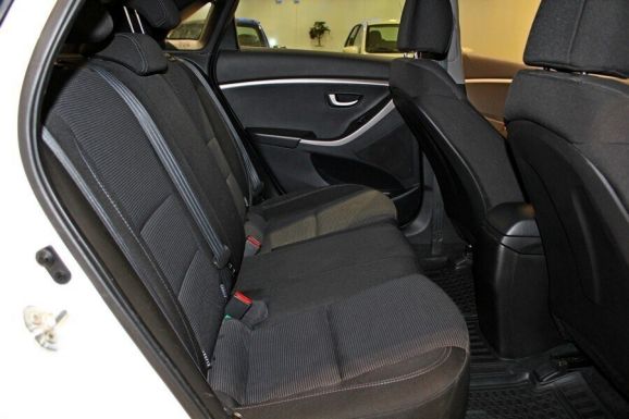 Hyundai i30, 1.6 л, МТ, 2014 фото 8