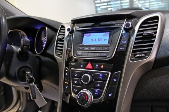 Hyundai i30, 1.6 л, МТ, 2014 фото 9