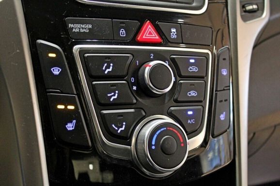 Hyundai i30, 1.6 л, МТ, 2014 фото 11