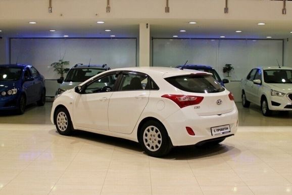 Hyundai i30, 1.6 л, МТ, 2014 фото 13