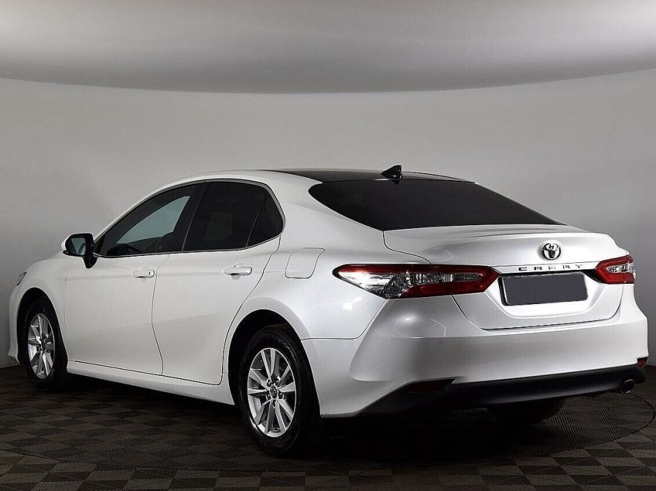 Toyota Camry, 2.5 л, АТ, 2020 фото 6
