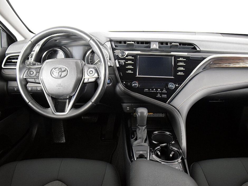 Toyota Camry, 2.5 л, АТ, 2020 фото 8