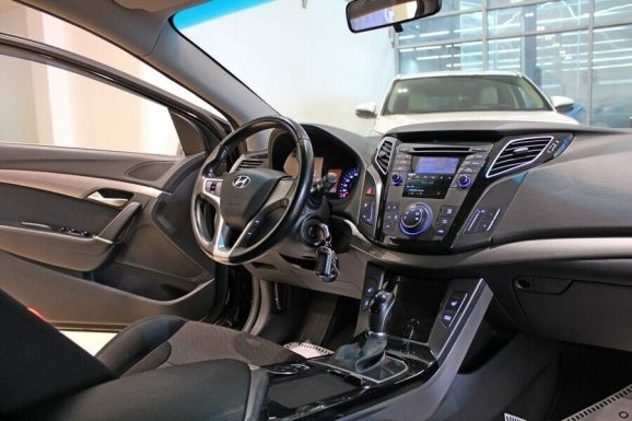 Hyundai i40, 2.0 л, АТ, 2013 фото 7