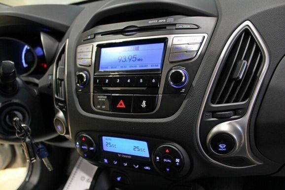 Hyundai ix35, 2.0 л, АТ, 2011 фото 10