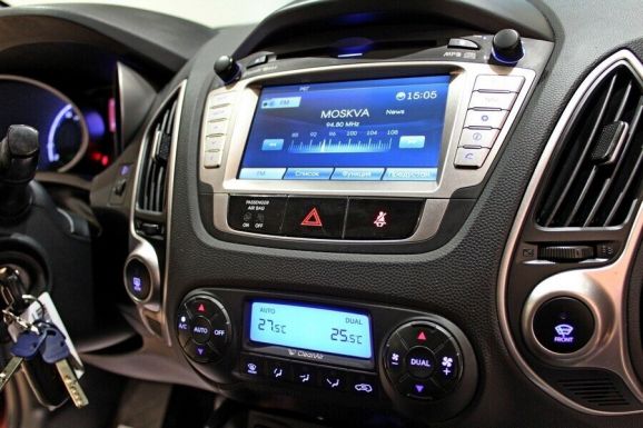 Hyundai ix35, 2.0 л, АТ, 2011 фото 9