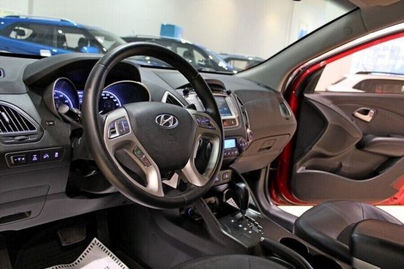 Hyundai ix35, 2.0 л, АТ, 2011 фото 11