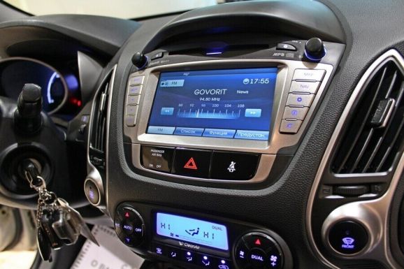 Hyundai ix35, 2.0 л, АТ, 2013 фото 9