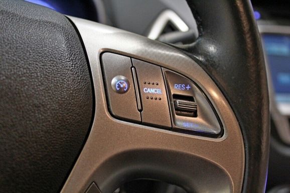 Hyundai ix35, 2.0 л, АТ, 2013 фото 2