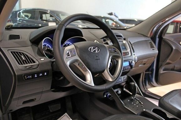 Hyundai ix35, 2.0 л, АТ, 2011 фото 10