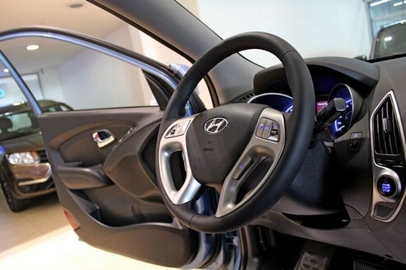 Hyundai ix35, 2.0 л, АТ, 2011 фото 2