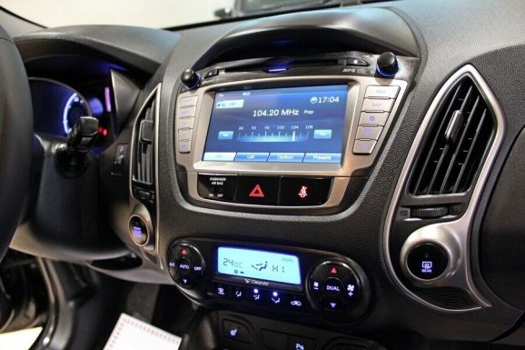 Hyundai ix35, 2.0 л, АТ, 2013 фото 2