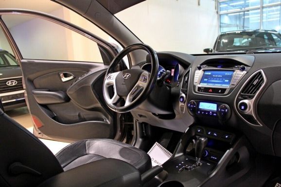 Hyundai ix35, 2.0 л, АТ, 2013 фото 7
