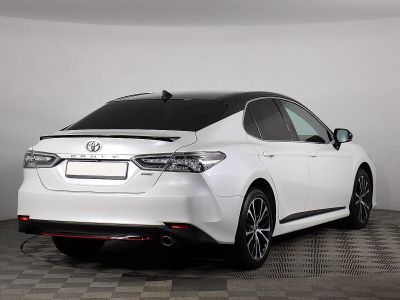 Toyota Camry, 2.5 л, АКПП, 2020 фото 4