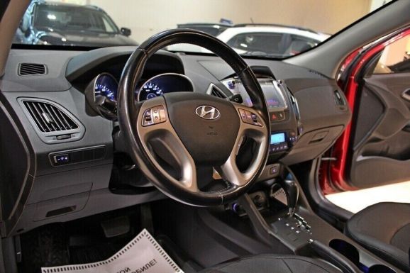 Hyundai ix35, 2.0 л, АТ, 2014 фото 7