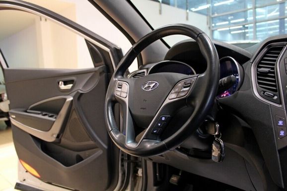 Hyundai Santa Fe, 2.2 л, АТ, 2012 фото 10