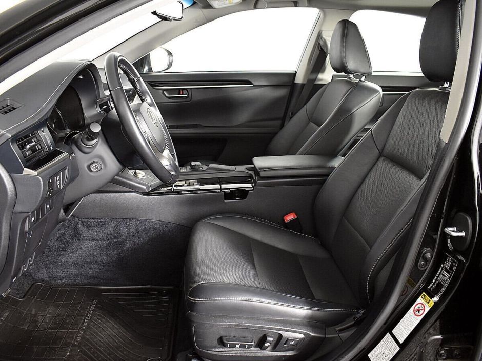 Lexus ES, 2.5 л, АТ, 2015 фото 5