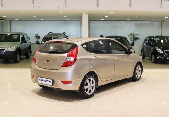 Hyundai Solaris, 1.6 л, АТ, 2013 фото 6
