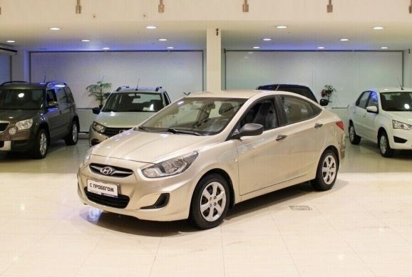 Hyundai Solaris, 1.4 л, АТ, 2012 фото 3