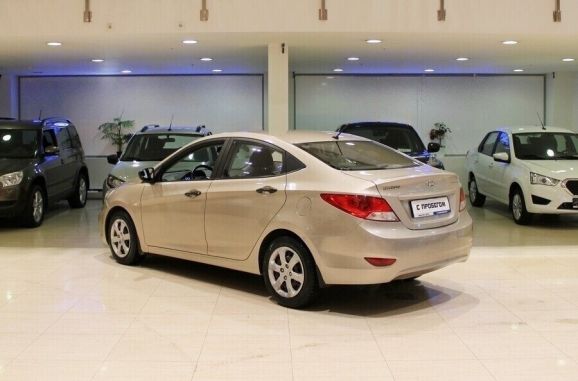 Hyundai Solaris, 1.4 л, АТ, 2012 фото 5