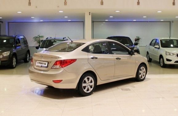 Hyundai Solaris, 1.4 л, АТ, 2012 фото 6