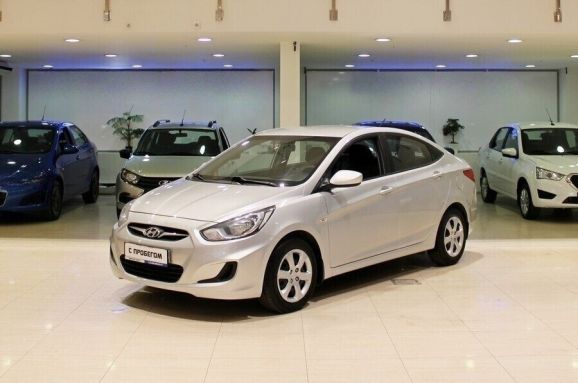 Hyundai Solaris, 1.4 л, АТ, 2011 фото 3