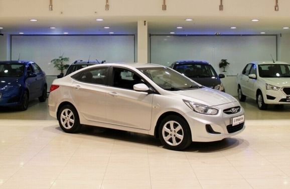 Hyundai Solaris, 1.4 л, АТ, 2011 фото 4