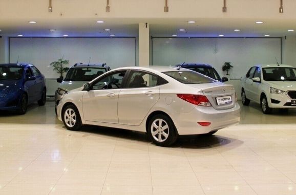 Hyundai Solaris, 1.4 л, АТ, 2011 фото 5