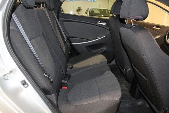 Hyundai Solaris, 1.4 л, АТ, 2011 фото 8