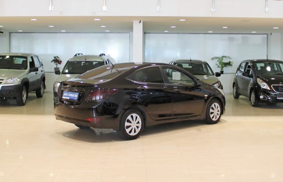 Hyundai Solaris, 1.6 л, АТ, 2014 фото 6