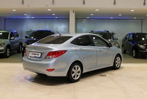 Hyundai Solaris, 1.6 л, АТ, 2013 фото 6
