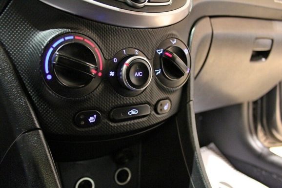 Hyundai Solaris, 1.4 л, АТ, 2016 фото 1