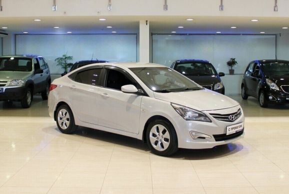 Hyundai Solaris, 1.4 л, АТ, 2016 фото 4