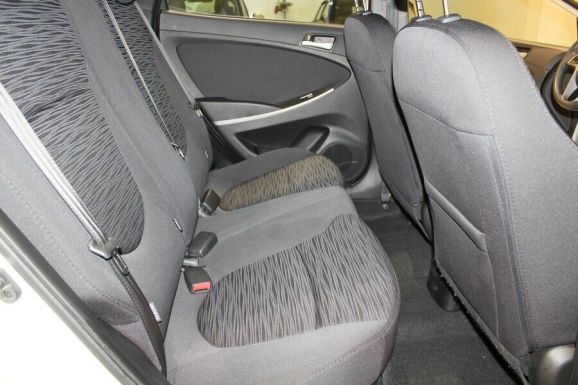 Hyundai Solaris, 1.4 л, АТ, 2015 фото 8