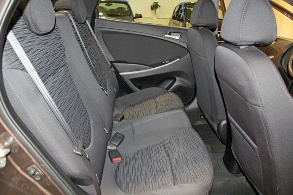 Hyundai Solaris, 1.6 л, АТ, 2015 фото 1