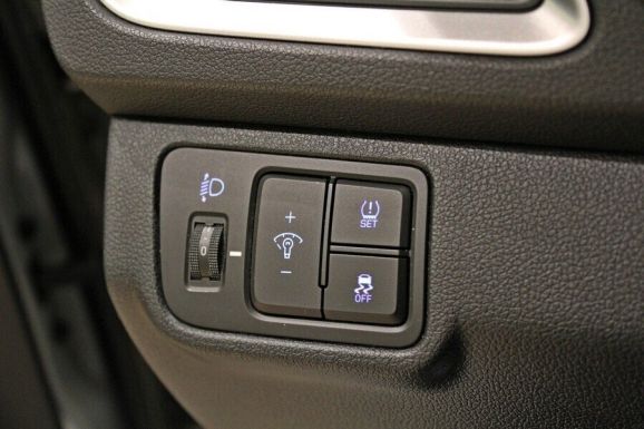 Hyundai Solaris, 1.4 л, МТ, 2018 фото 1