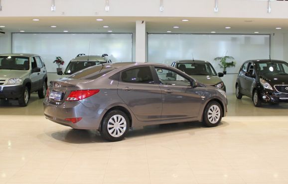 Hyundai Solaris, 1.6 л, АТ, 2015 фото 6