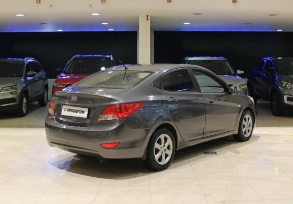 Hyundai Solaris, 1.6 л, АТ, 2012 фото 6