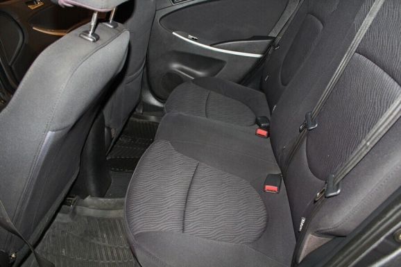 Hyundai Solaris, 1.6 л, АТ, 2012 фото 8