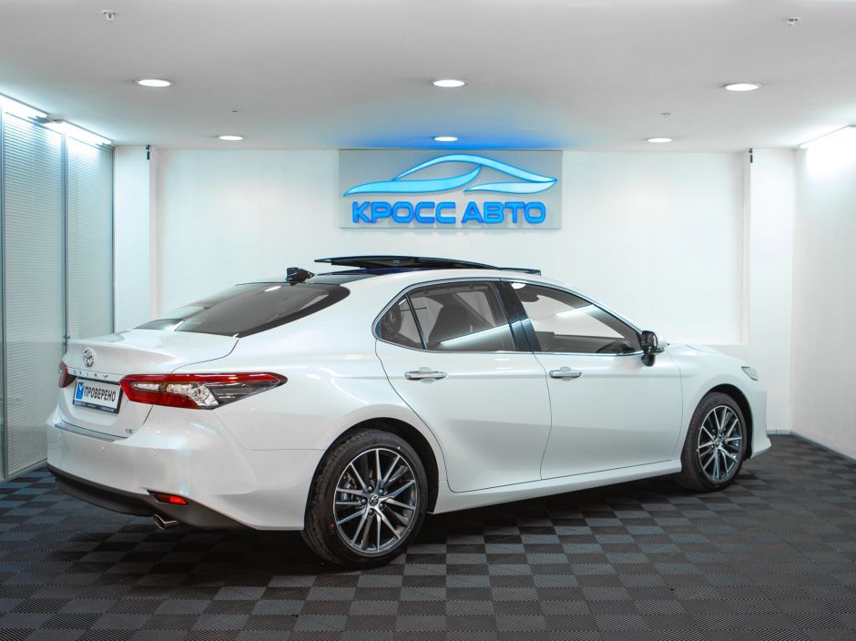 Toyota Camry, 3.5 л, АТ, 2023 фото 4