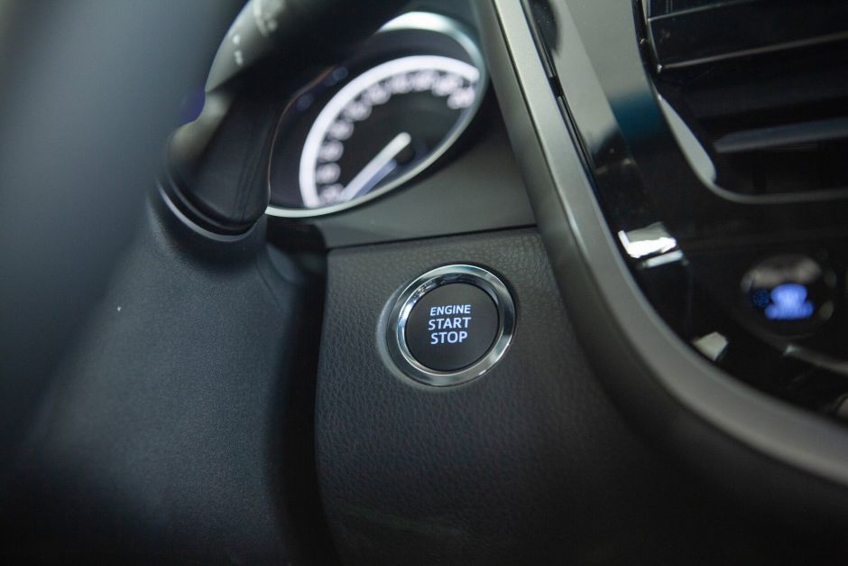 Toyota Camry, 3.5 л, АТ, 2023 фото 12