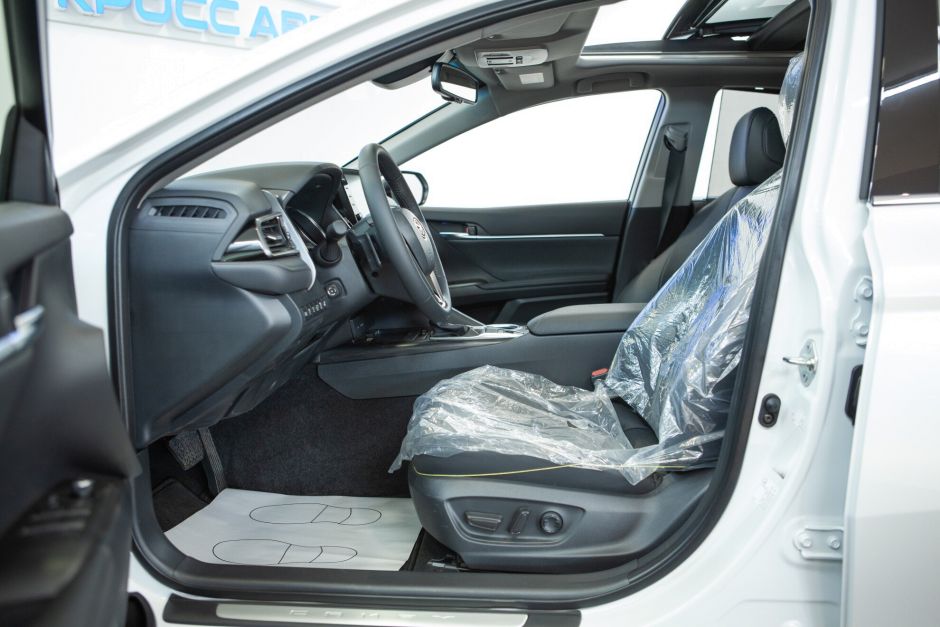 Toyota Camry, 3.5 л, АТ, 2023 фото 13