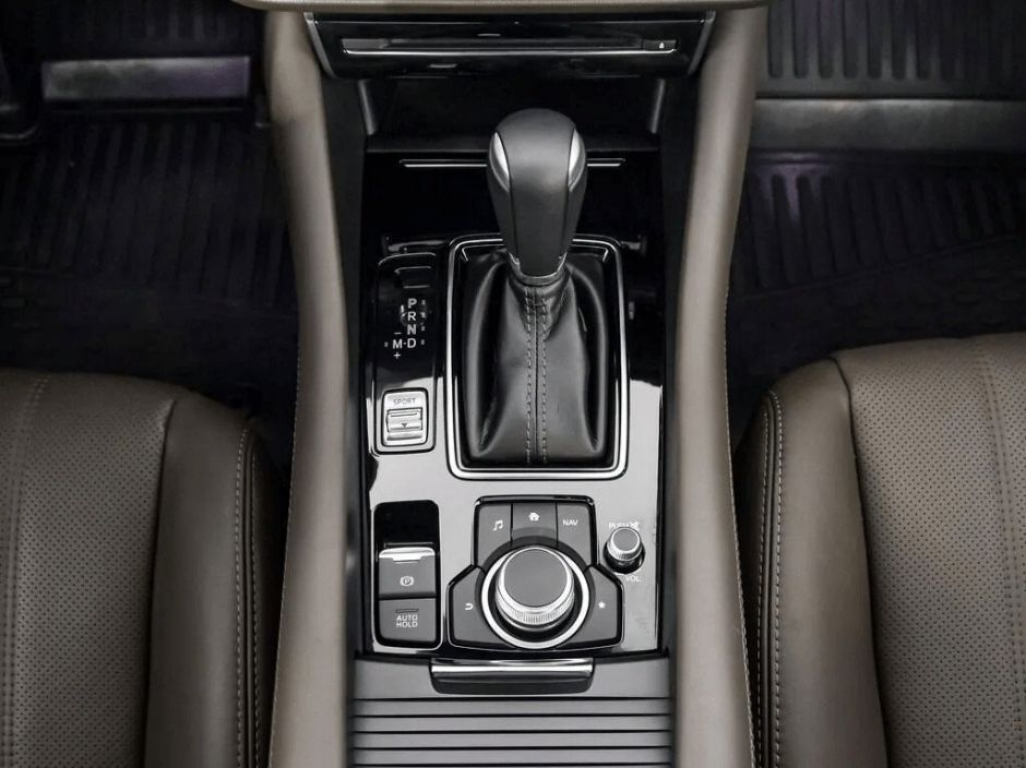 Mazda 6, 2.5 л, АТ, 2020 фото 2